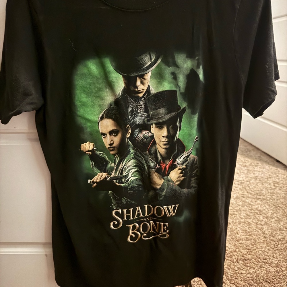 Shadow and Bone Black Short Sleeve Tee with Fantasy Graphic
